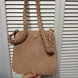 Chic Tan Women's Shoulder Bag